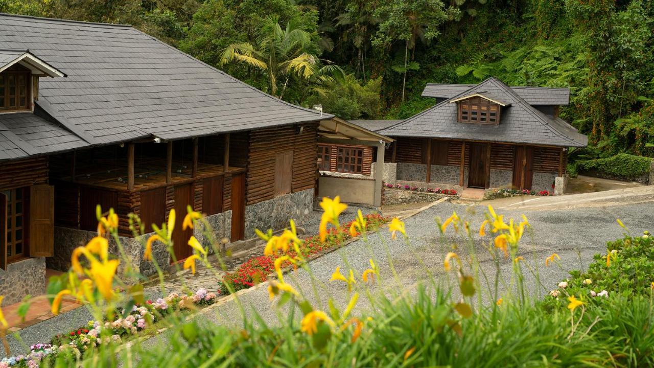 Las Mercedes Lodge Cali Bagian luar foto