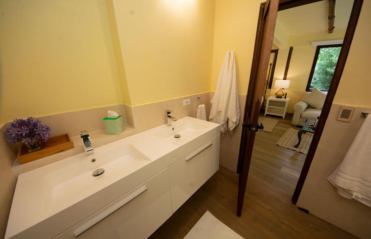 Las Mercedes Lodge Cali Bagian luar foto